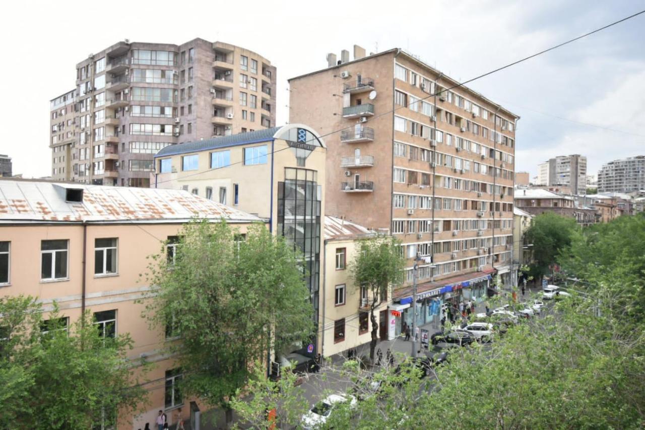 Guesthouses Opera Erevan Exterior foto